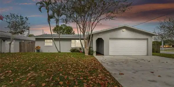 13133 DORCHESTER DRIVE