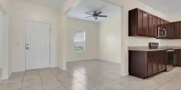 Image 4 Image 4