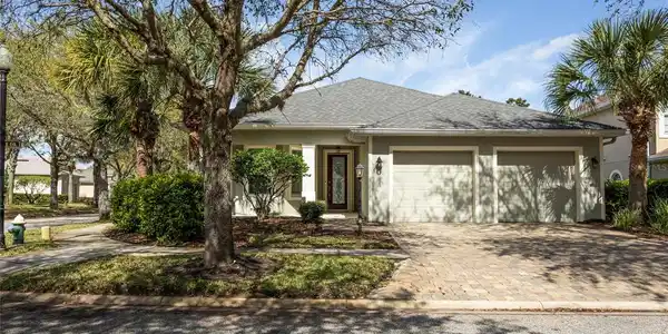 87 SOUTHLAKE DRIVE