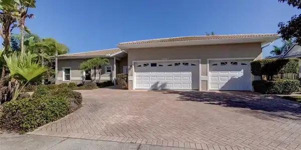 13657 PLACID DR