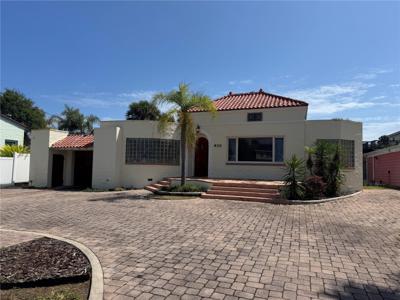 930 N WILD OLIVE AVENUE