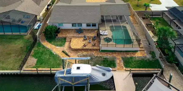 5 CHEYENNE COURT