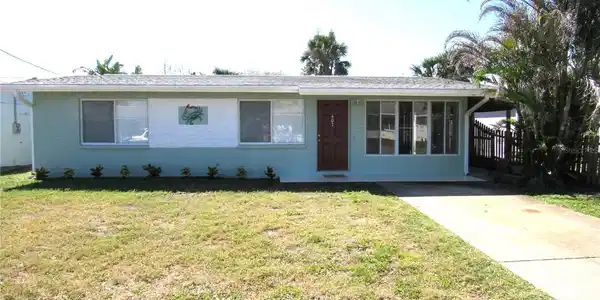407 CEDAR AVENUE