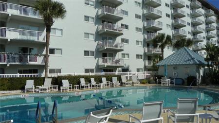 100 SILVER BEACH AVENUE
