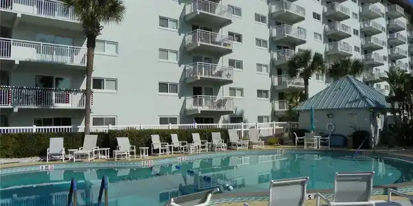 100 SILVER BEACH AVENUE