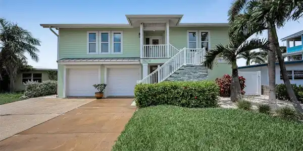 804 BAY POINT DRIVE
