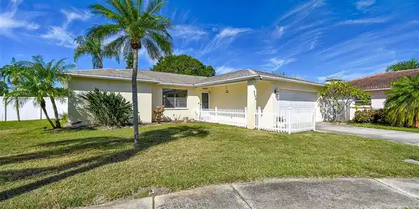 9408 ANNE COURT