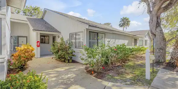 4263 SEA MIST DRIVE