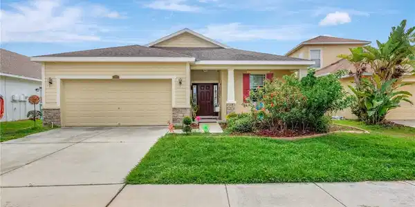 1748 BONITA BLUFF COURT