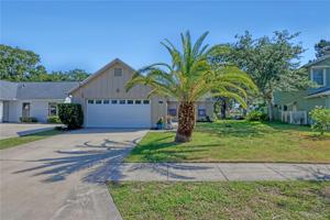 726 PINE SHORES