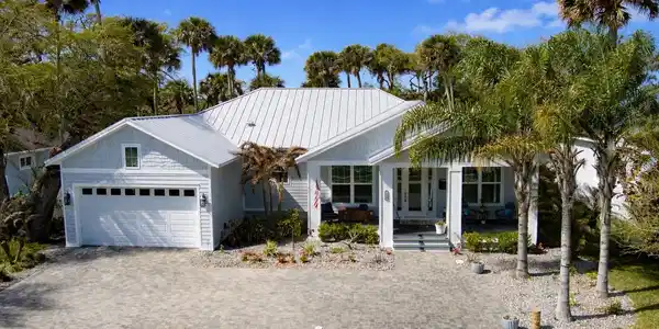1508 SAXON DRIVE