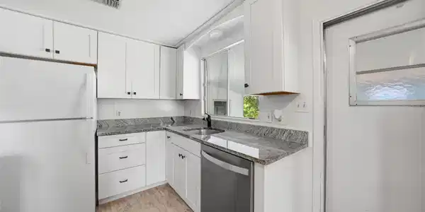 Image 3 Image 3