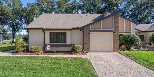 7562 HEATHER WALK DRIVE