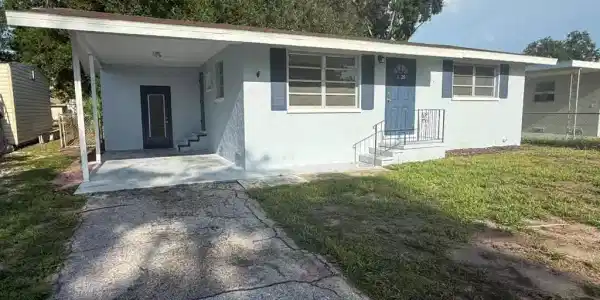 1220 12TH AVENUE W