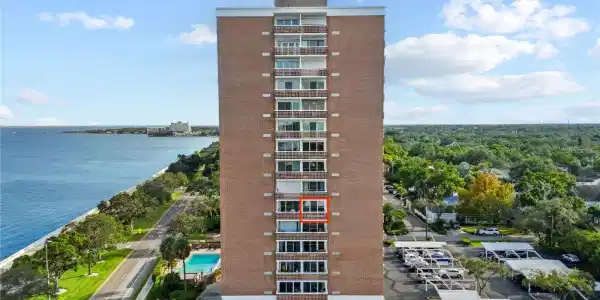 4015 BAYSHORE BOULEVARD