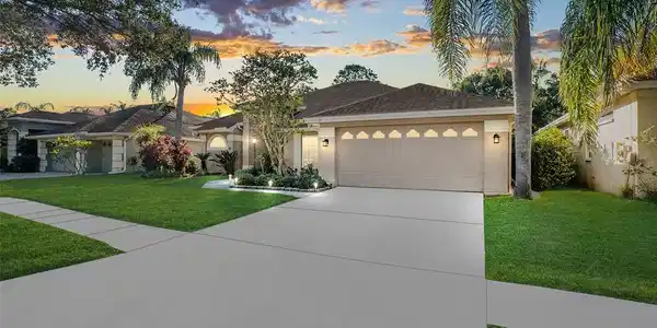 9808 WOODBAY