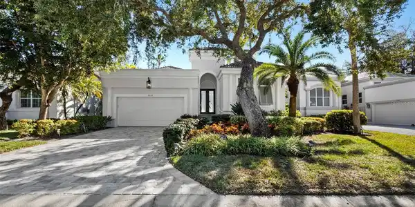3533 FAIR OAKS LANE