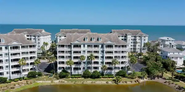 1000 CINNAMON BEACH WAY