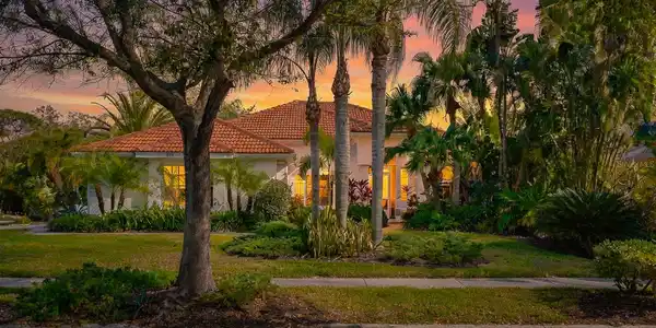 441 VILLAGE DRIVE