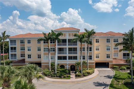 255 WEST END DRIVE