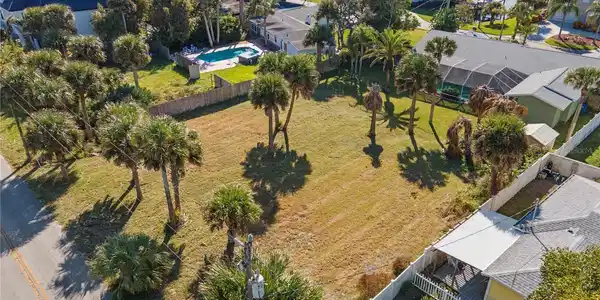 4216 CARDINAL BOULEVARD