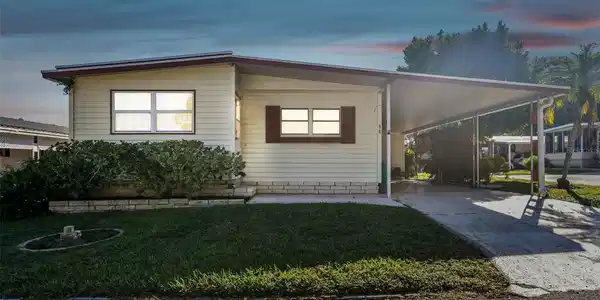 95 CHESTNUT DRIVE