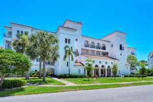 11180 HACIENDA DEL MAR