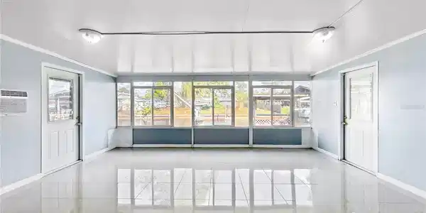 Image 4 Image 4