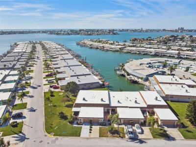 324 BOCA CIEGA POINT BOULEVARD