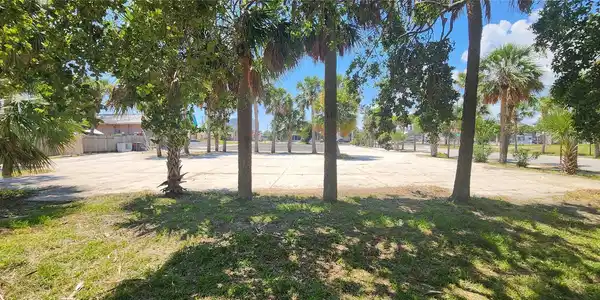 Image 3 Image 3
