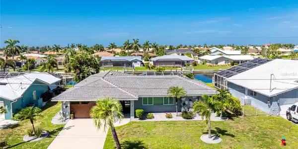321 CAPRI ISLES CT