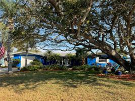 810 OAKVIEW