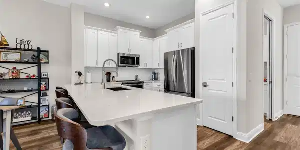Image 4 Image 4