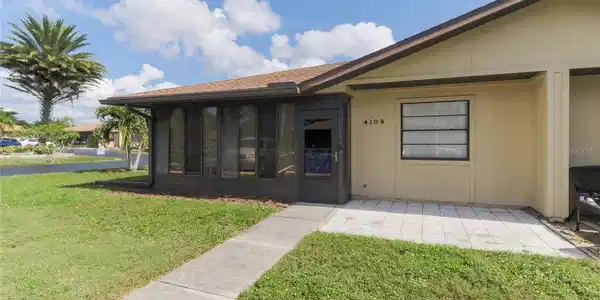 4109 66TH STREET CIRCLE W