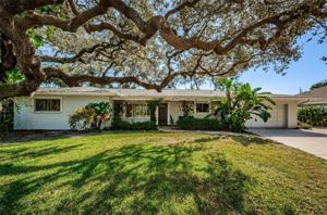 107 OAKWOOD