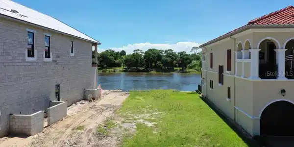 268 YACHT HARBOR DRIVE