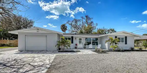 447 N SHORE DRIVE