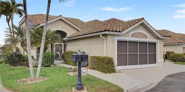 317 STELLA MARIS DRIVE S
