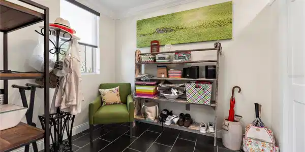 Image 4 Image 4