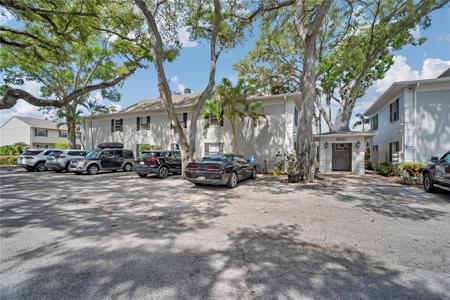 5221 S BAYSHORE BOULEVARD