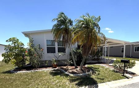 717 RIVERVIEW CIRCLE