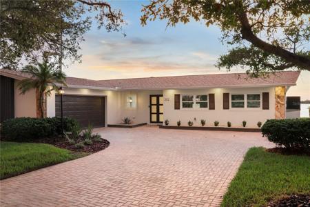 202 DRIFTWOOD LANE