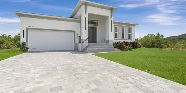 15109 AQUARIUS CIRCLE