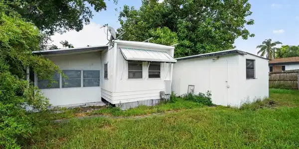 509 DOMINO DRIVE N