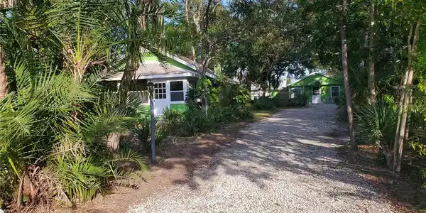 75 N MANGO STREET