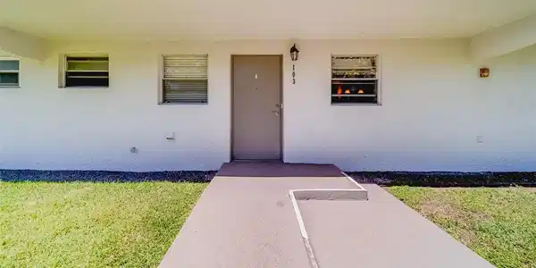 9815 47TH N