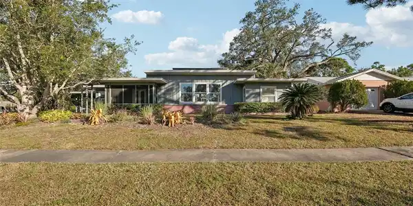 349 SCOTT AVENUE