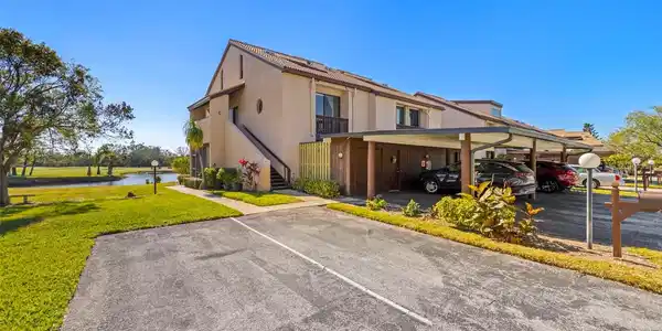 1322 PELICAN CREEK CROSSING