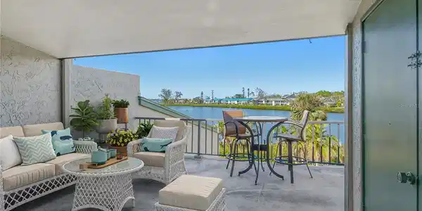 1601 BAYHOUSE POINT DRIVE