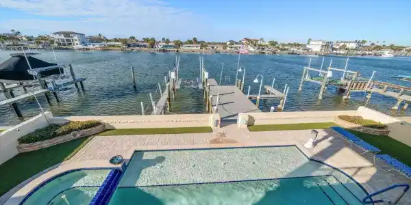17044 DOLPHIN DRIVE